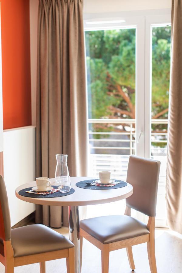 Zenao Frejus Fréjus Exterior foto
